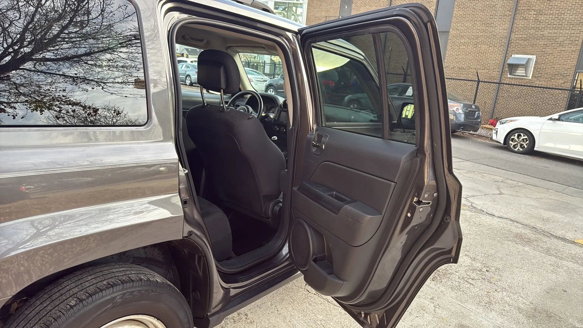 Used 2016 Jeep Patriot Sport w/ Power Value Group image 20
