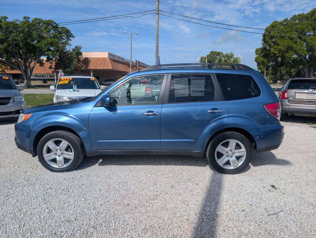 Used 2009 Subaru Forester 2.5X Limited AWD/4WD image 8