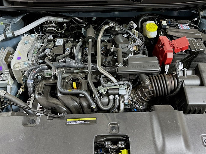 New 2026 Nissan Sentra SR w/ SR All Weather Package FWD image 8