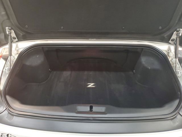 Used 2006 Nissan 350Z Touring image 24