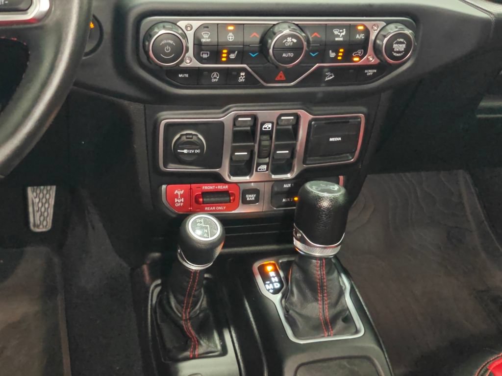 Used 2018 Jeep Wrangler Unlimited Rubicon AWD/4WD image 8