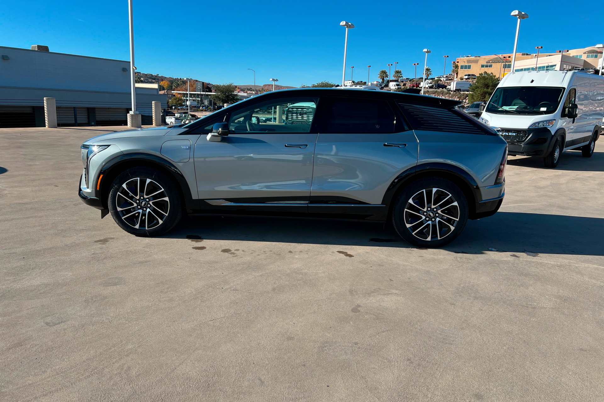 New 2026 Cadillac Optiq Sport 2 w/ LPO, Floor Liner Package image 2