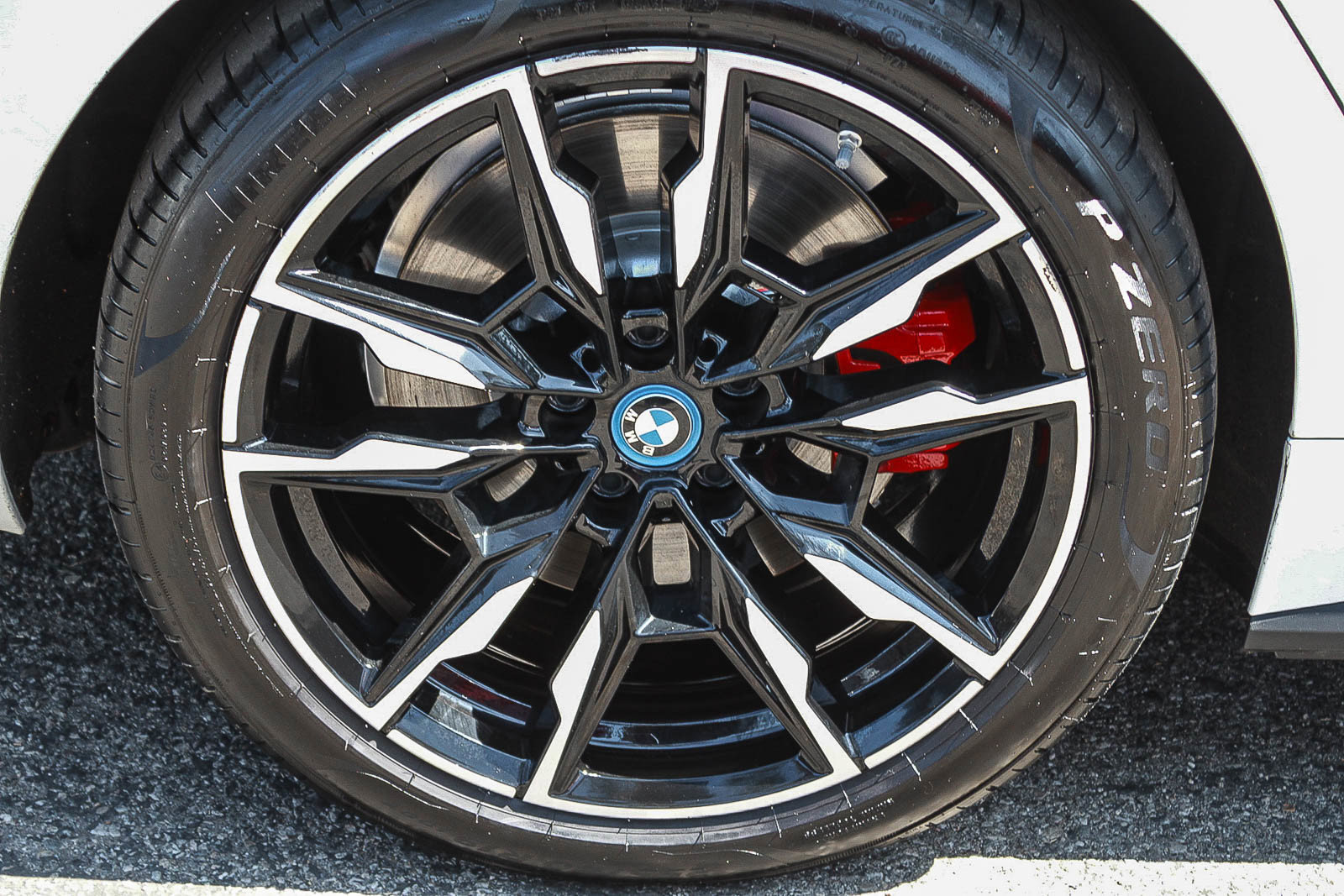 Used 2024 BMW i4 M50 w/ Premium Package AWD/4WD image 11
