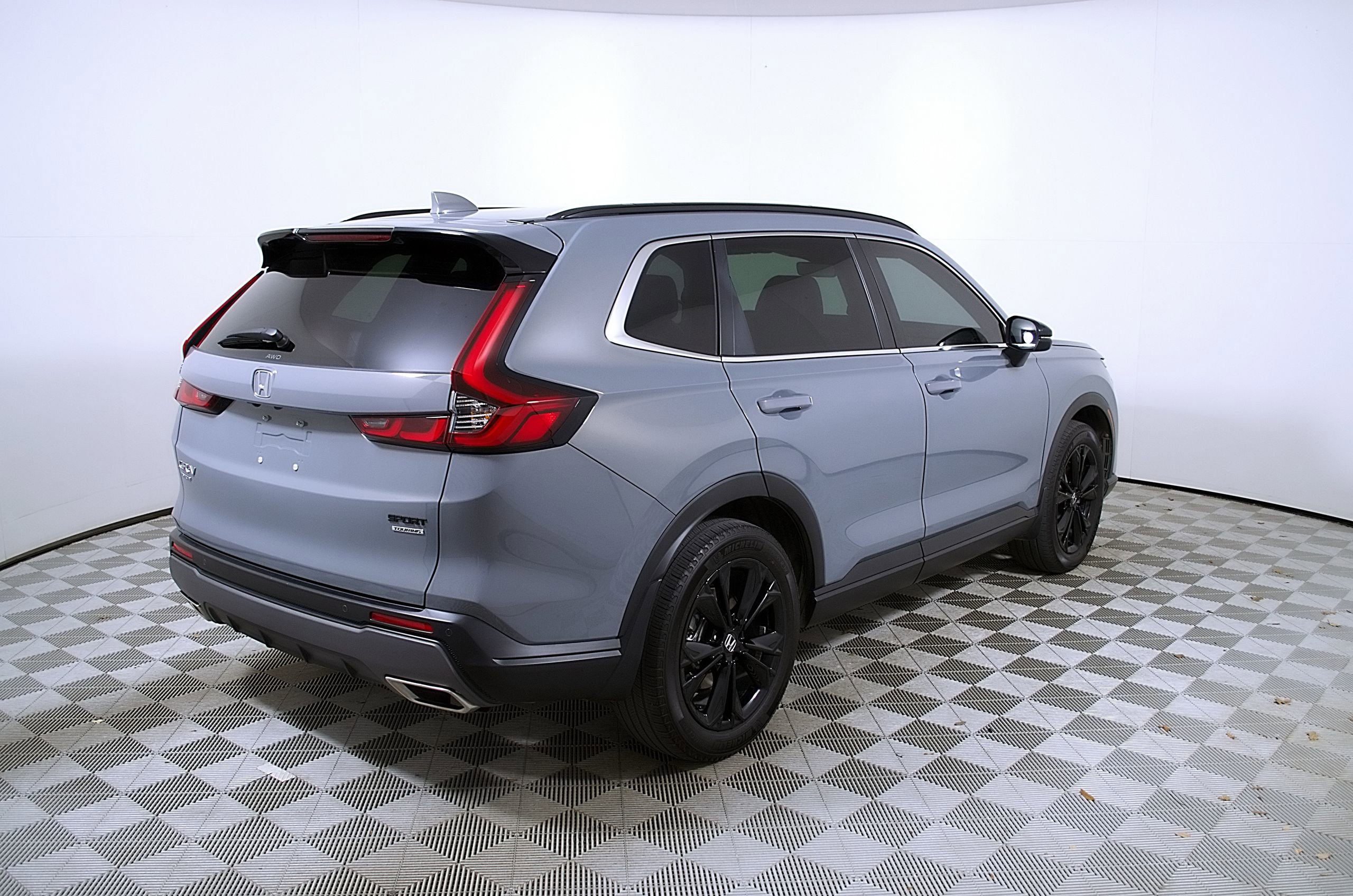 Used 2024 Honda CR-V Sport Touring image 7