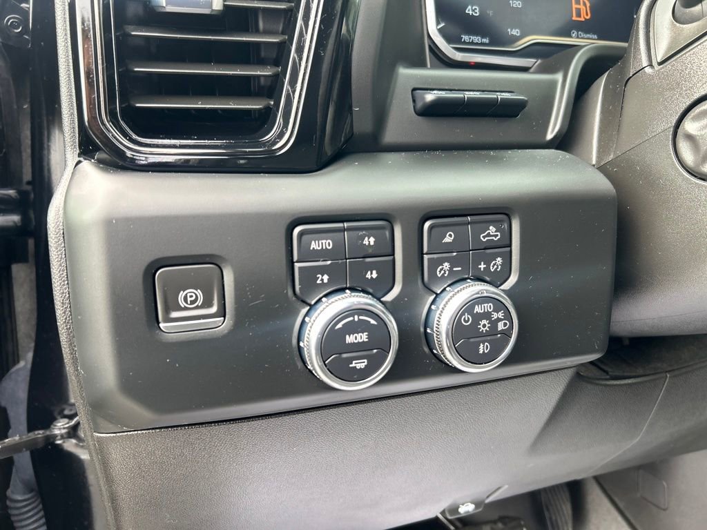 Used 2023 GMC Sierra 1500 AT4 w/ AT4 Premium Package image 21