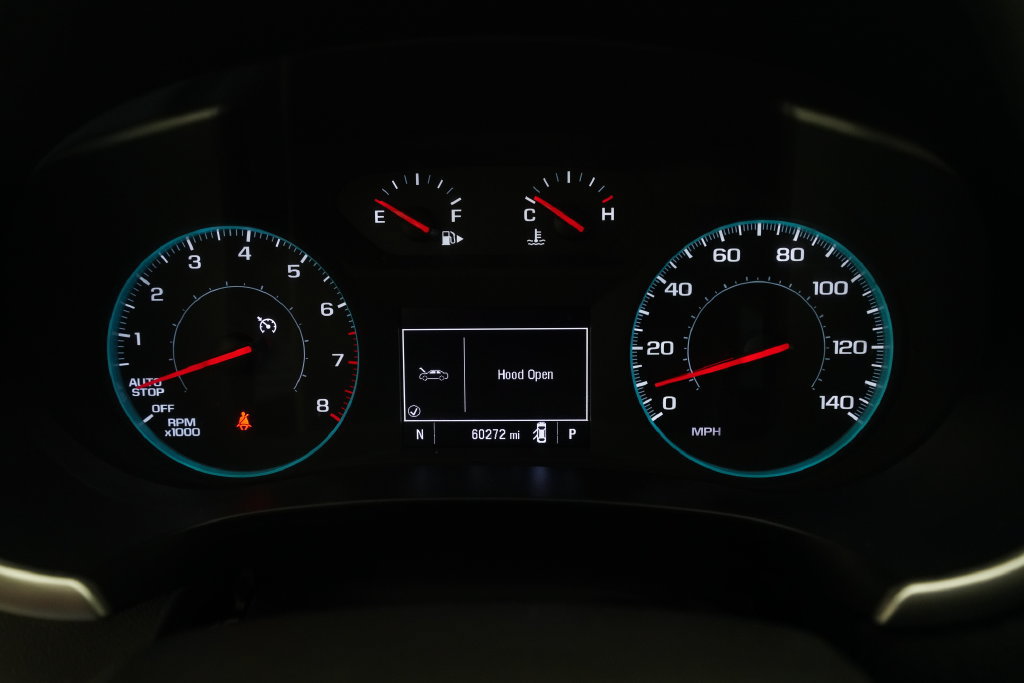 Used 2025 Chevrolet Malibu LT FWD image 2
