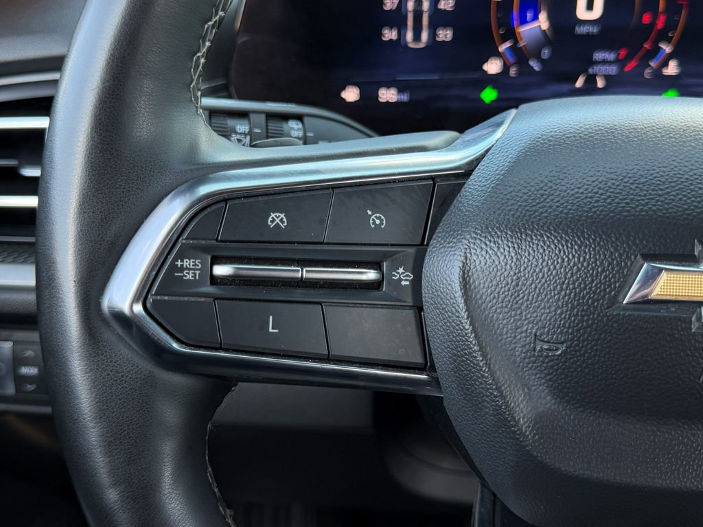 Used 2024 Chevrolet Traverse LT image 31