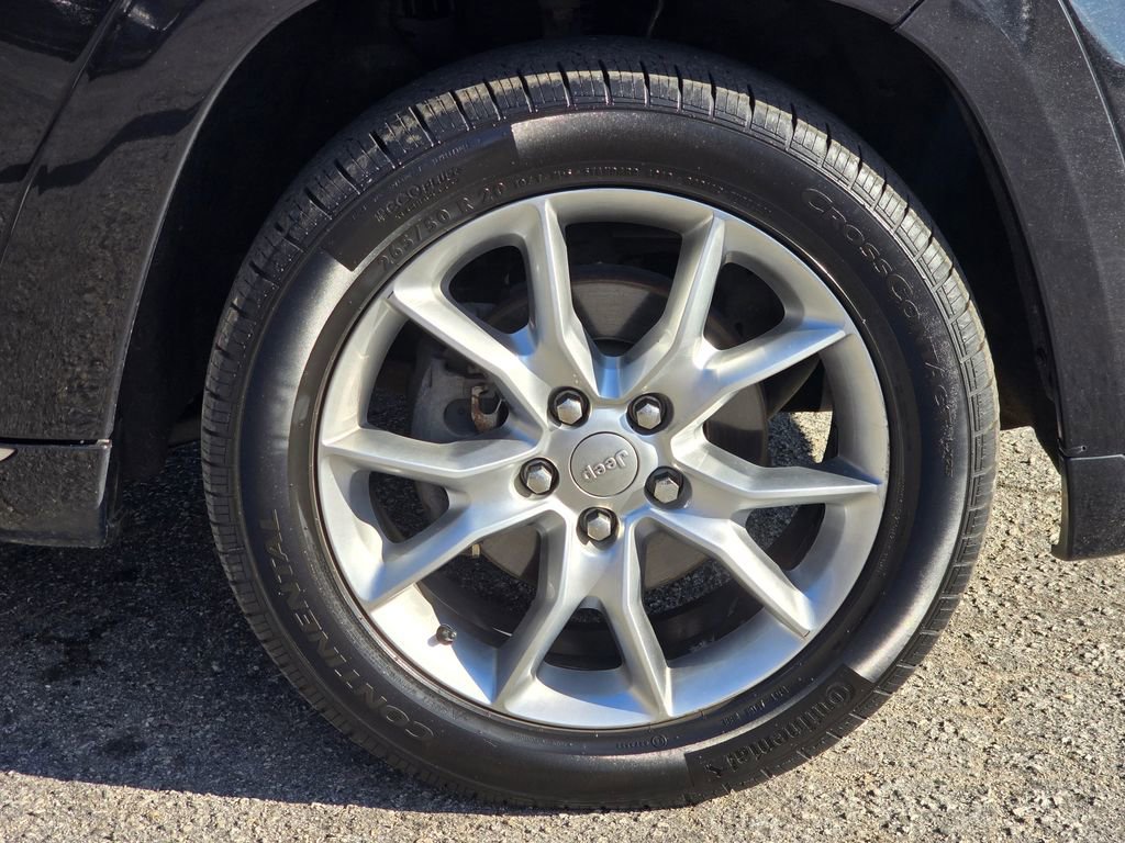 Used 2015 Jeep Grand Cherokee Summit w/ Platinum Series Group image 22