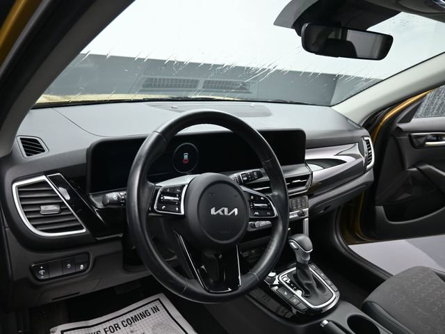Used 2024 Kia Seltos S image 13