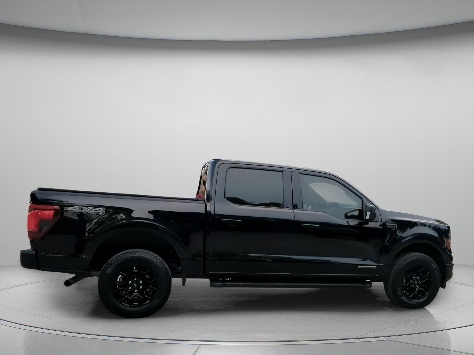 Used 2024 Ford F150 XLT w/ Equipment Group 302A MID AWD/4WD image 31