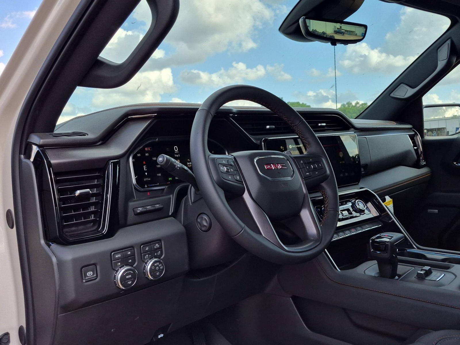 New 2026 GMC Sierra 1500 AT4 w/ AT4 Premium Package AWD/4WD image 9
