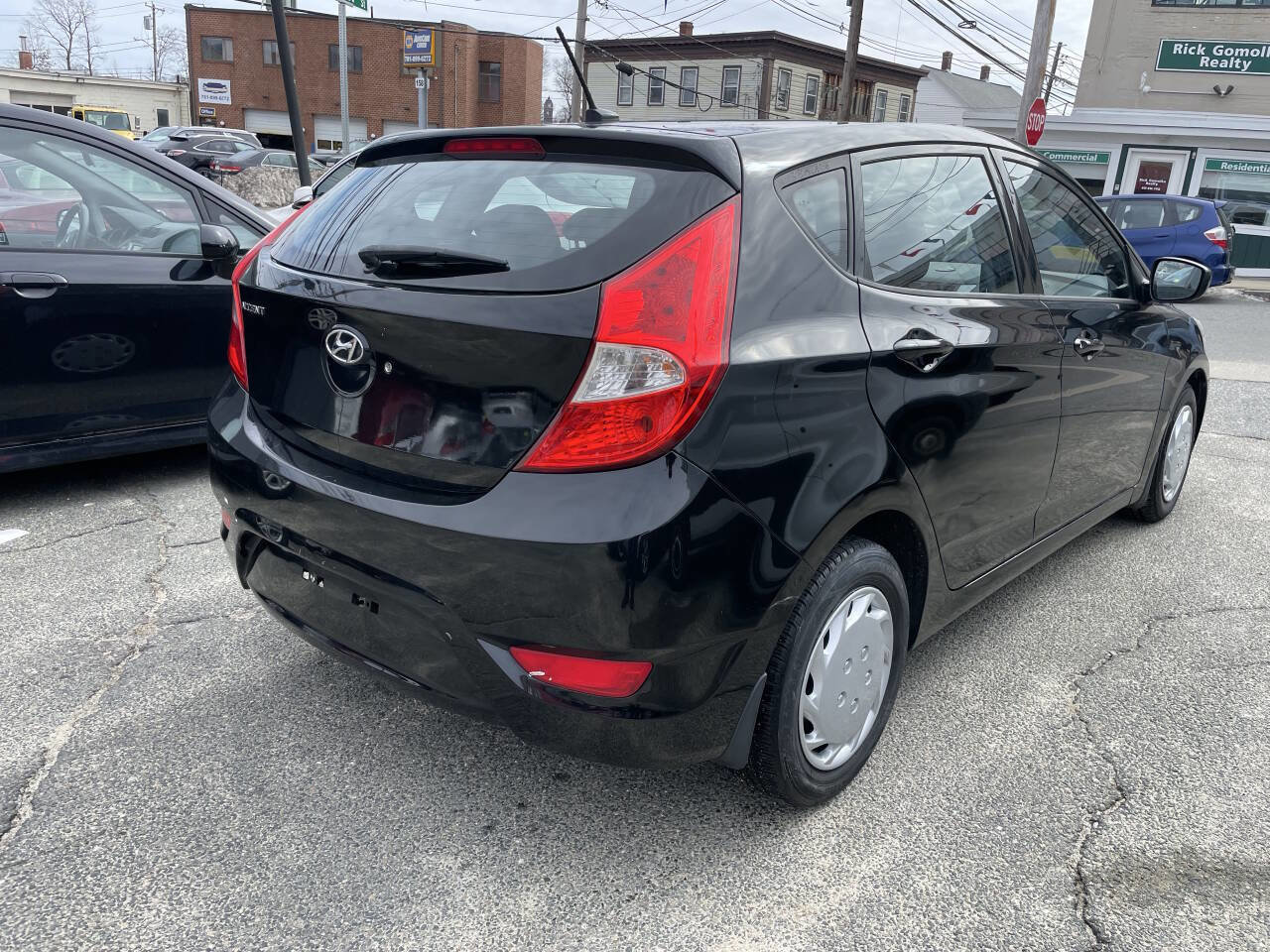 Used 2015 Hyundai Accent GS image 7