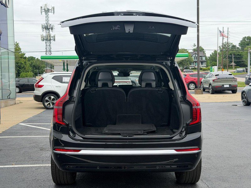 Certified 2025 Volvo XC90 B6 Plus AWD/4WD image 5