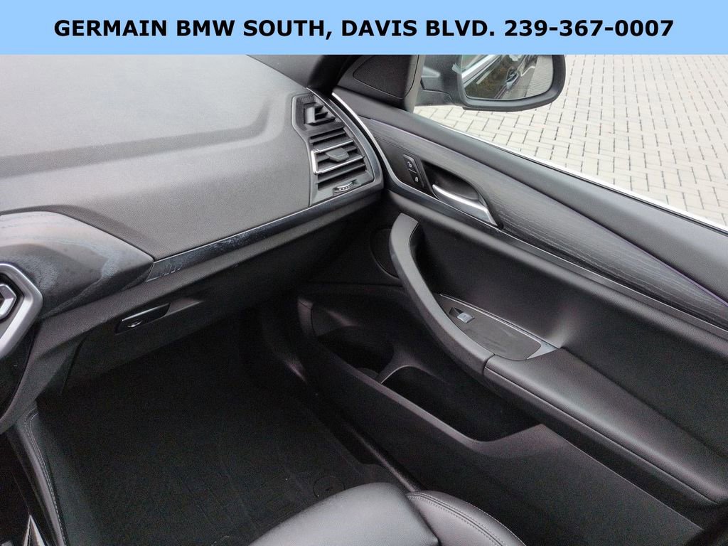 Certified 2023 BMW X4 xDrive30i w/ Convenience Package image 18