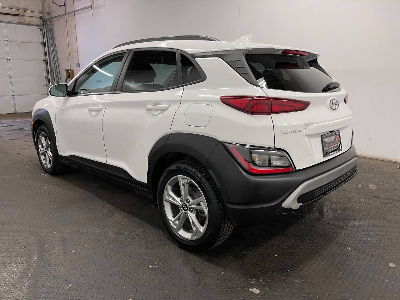 Used 2023 Hyundai Kona SEL w/ Convenience Package AWD/4WD image 5
