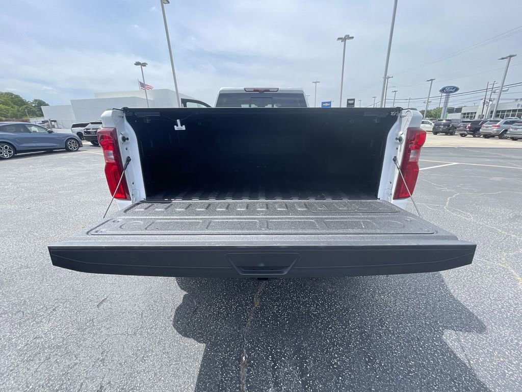 Certified 2024 Chevrolet Silverado 3500 High Country w/ High Country Premium Package AWD/4WD image 21