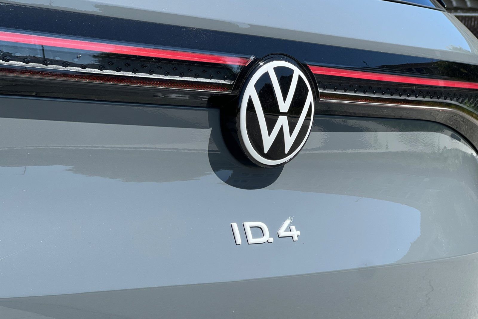 Used 2024 Volkswagen ID.4 Pro AWD/4WD image 28