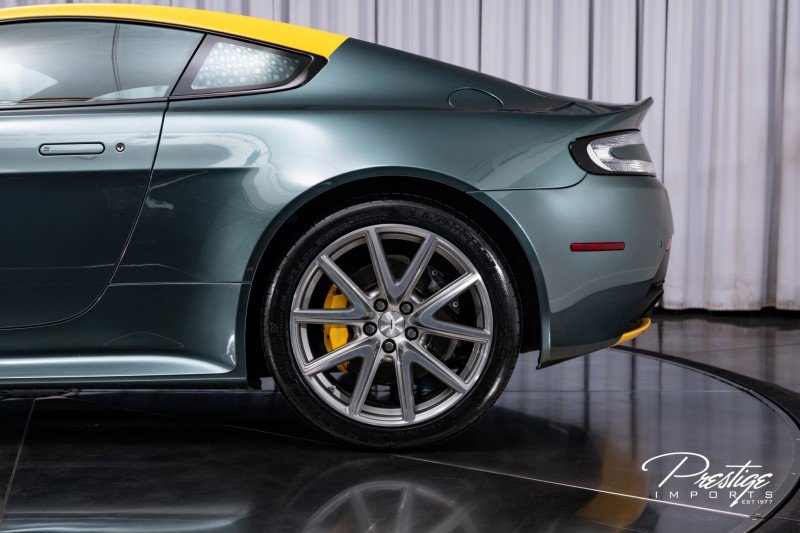 Used 2015 Aston Martin V8 Vantage GT image 12