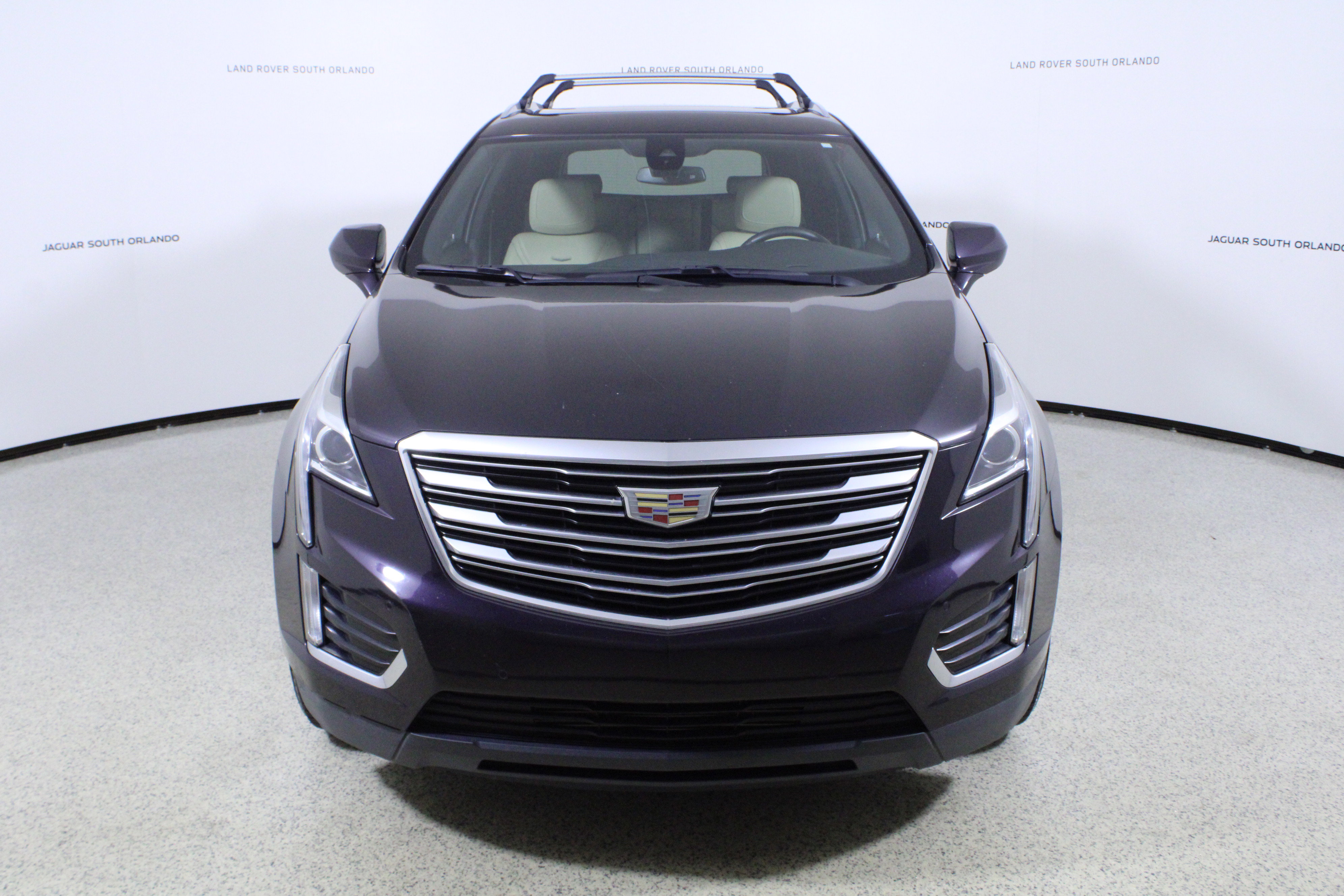 Used 2018 Cadillac XT5 Luxury w/ Driver Awareness Package image 2