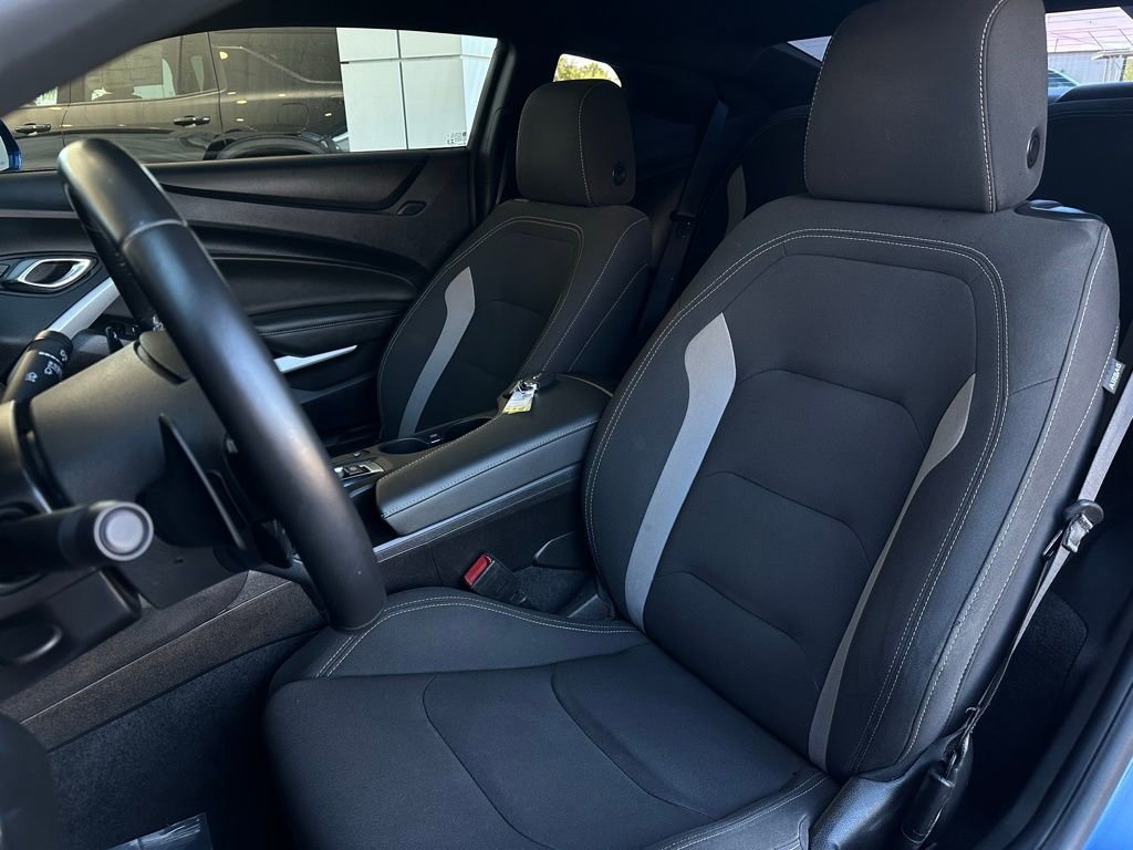 Used 2021 Chevrolet Camaro LT image 13