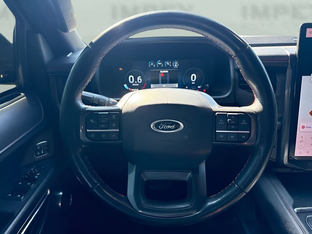 Used 2022 Ford Expedition Limited AWD/4WD image 14