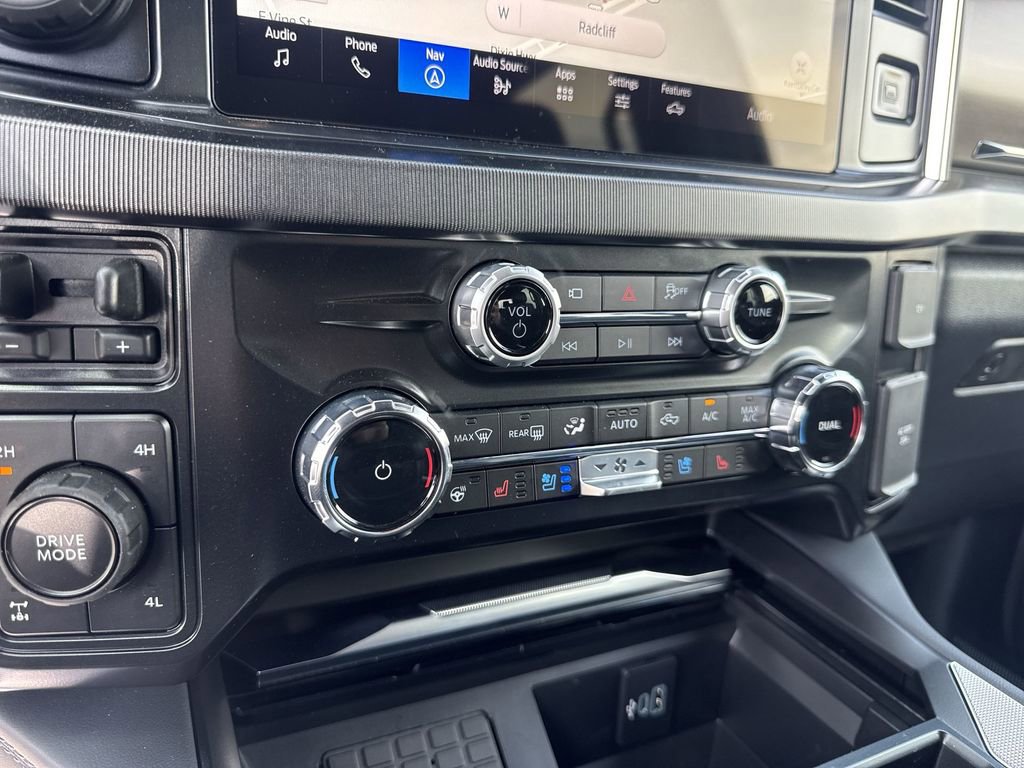 Used 2026 Ford F250 Platinum AWD/4WD image 19