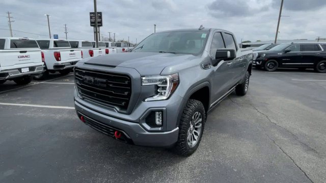 Used 2022 GMC Sierra 1500 AT4 w/ Technology Package AWD/4WD image 5