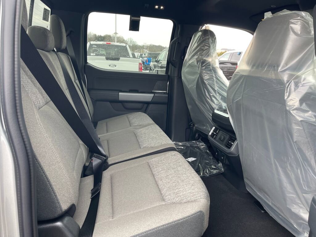New 2025 Ford F150 XLT w/ Equipment Group 302A MID image 14