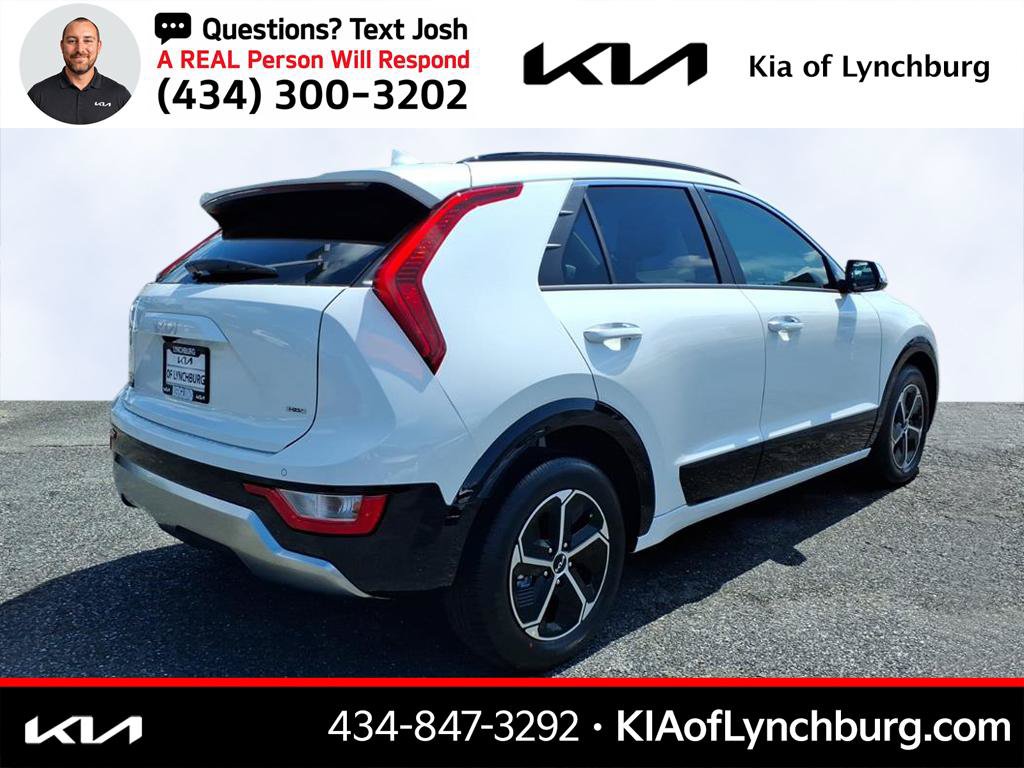 New 2026 Kia Niro FWD image 4