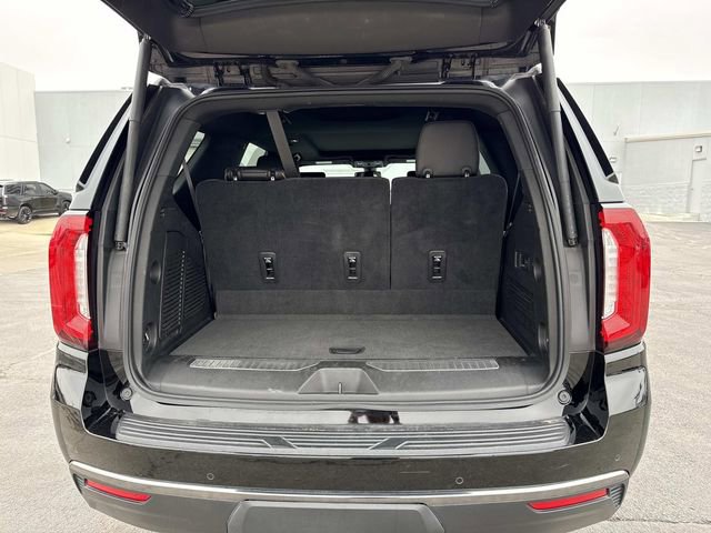 Used 2021 GMC Yukon AT4 w/ AT4 Premium Plus Package image 5