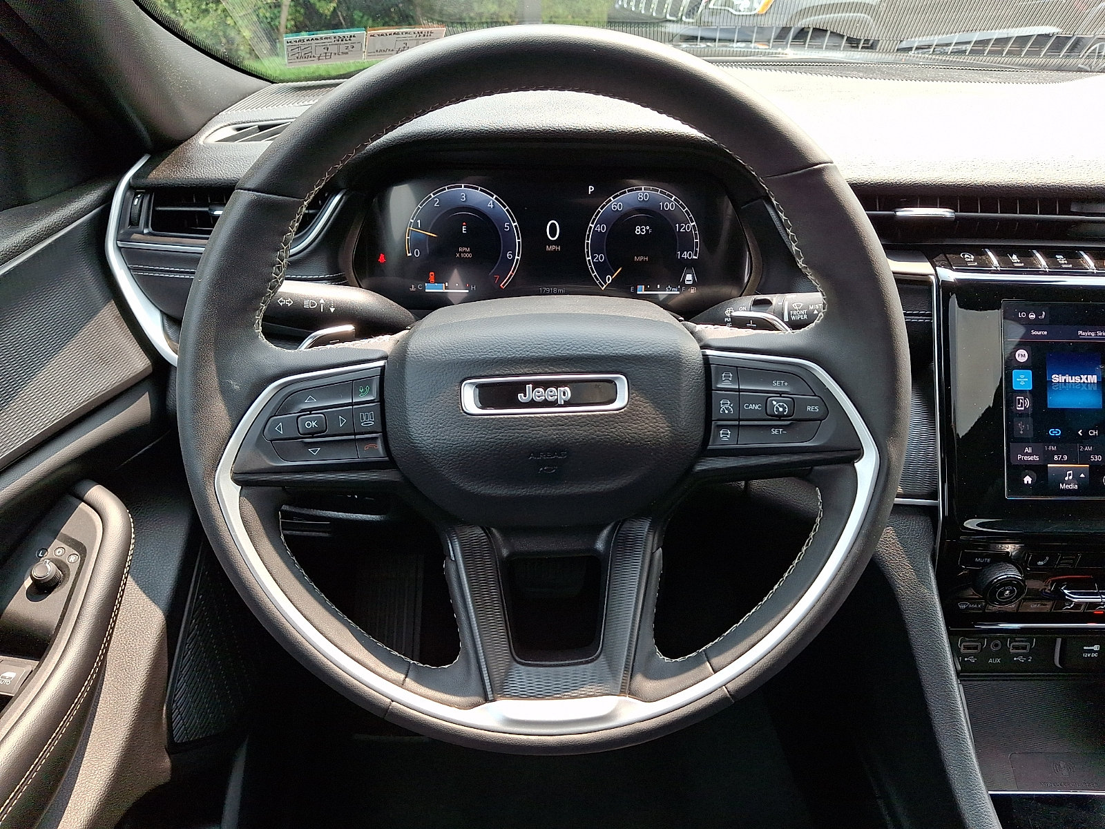 Certified 2024 Jeep Grand Cherokee Laredo X w/ Luxury Tech Group I AWD/4WD image 20