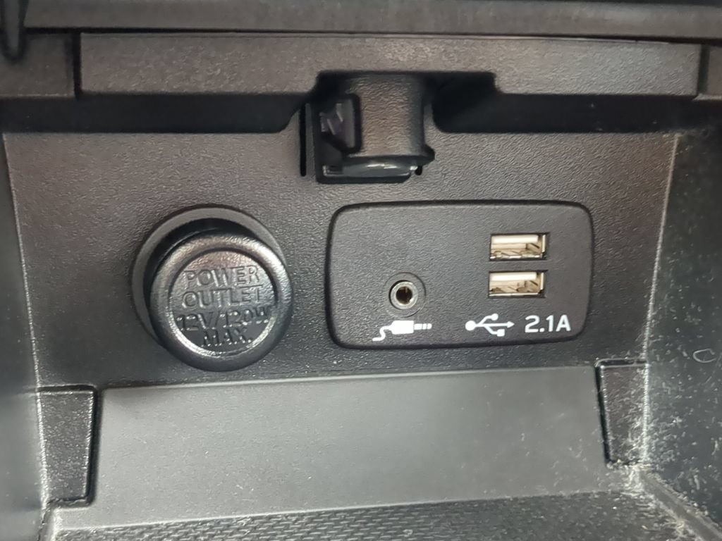 Used 2019 Subaru Outback 2.5i Limited w/ Popular Package #2 AWD/4WD image 24