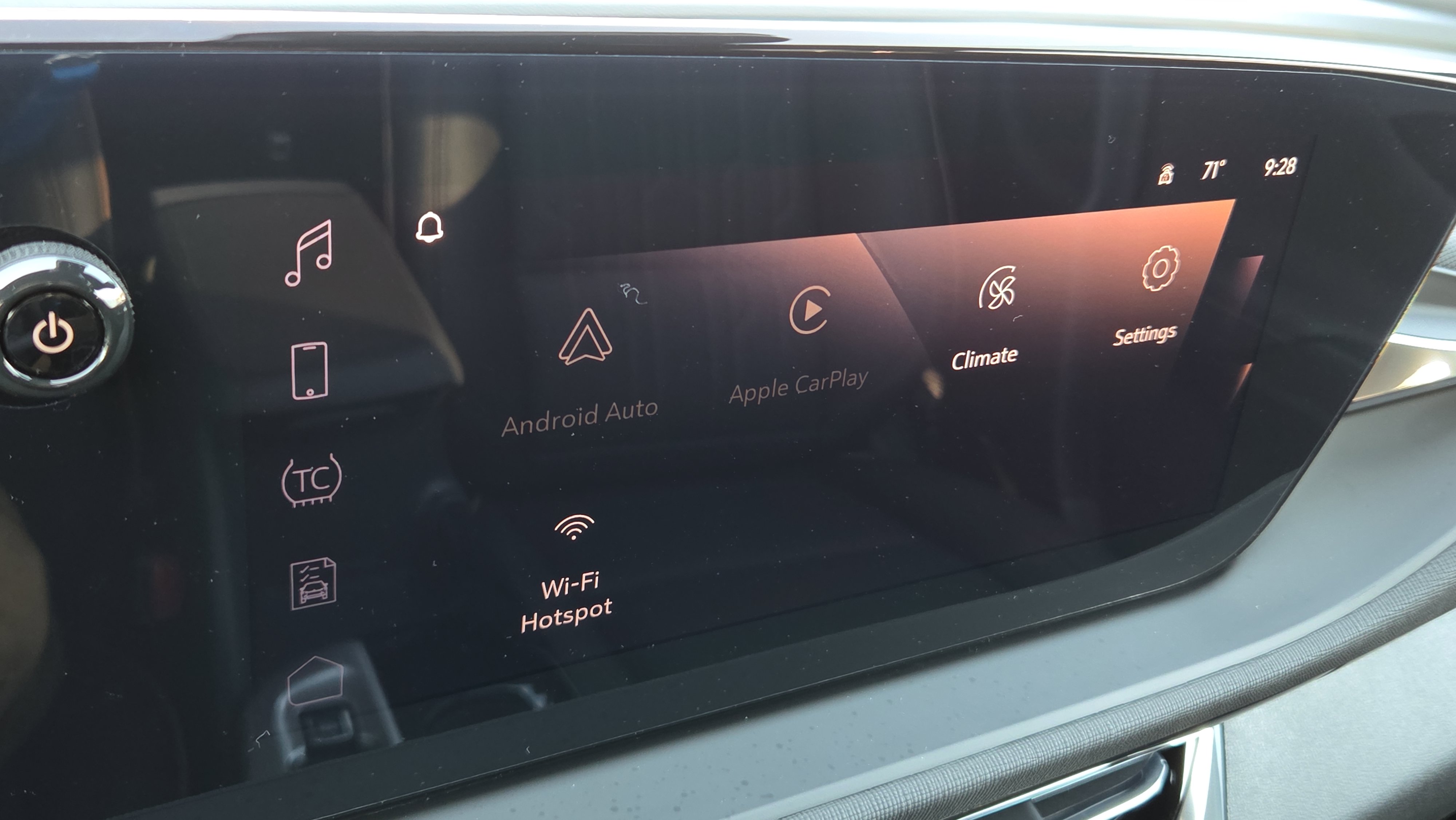 New 2026 Buick Envista Avenir FWD image 21
