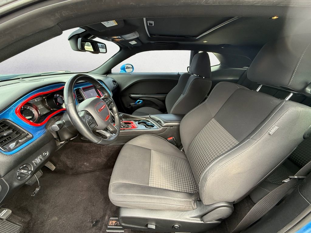 Used 2019 Dodge Challenger GT w/ Blacktop Package image 9