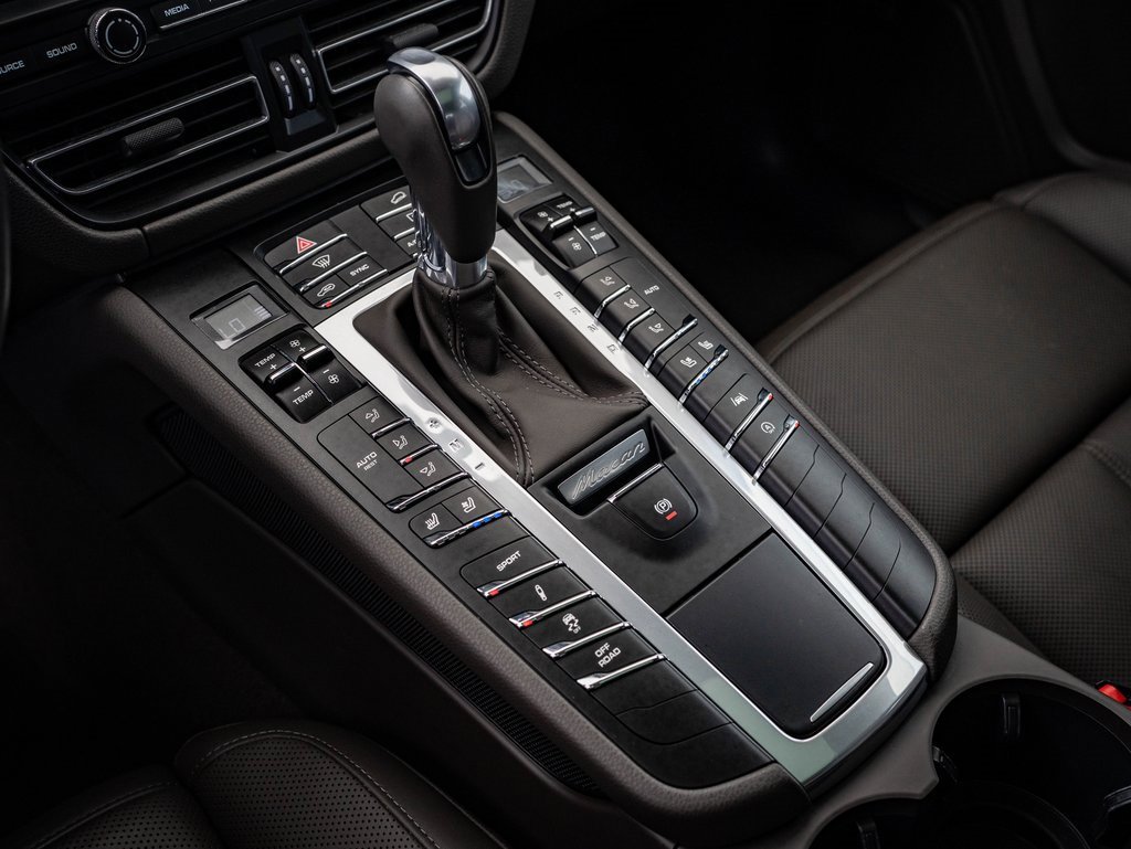 Used 2019 Porsche Macan S image 38