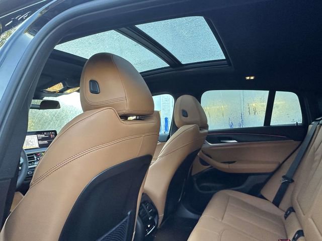 New 2025 BMW X4 xDrive30i w/ Premium Package image 11