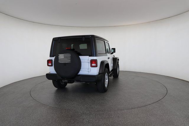 Used 2022 Jeep Wrangler Sport image 16