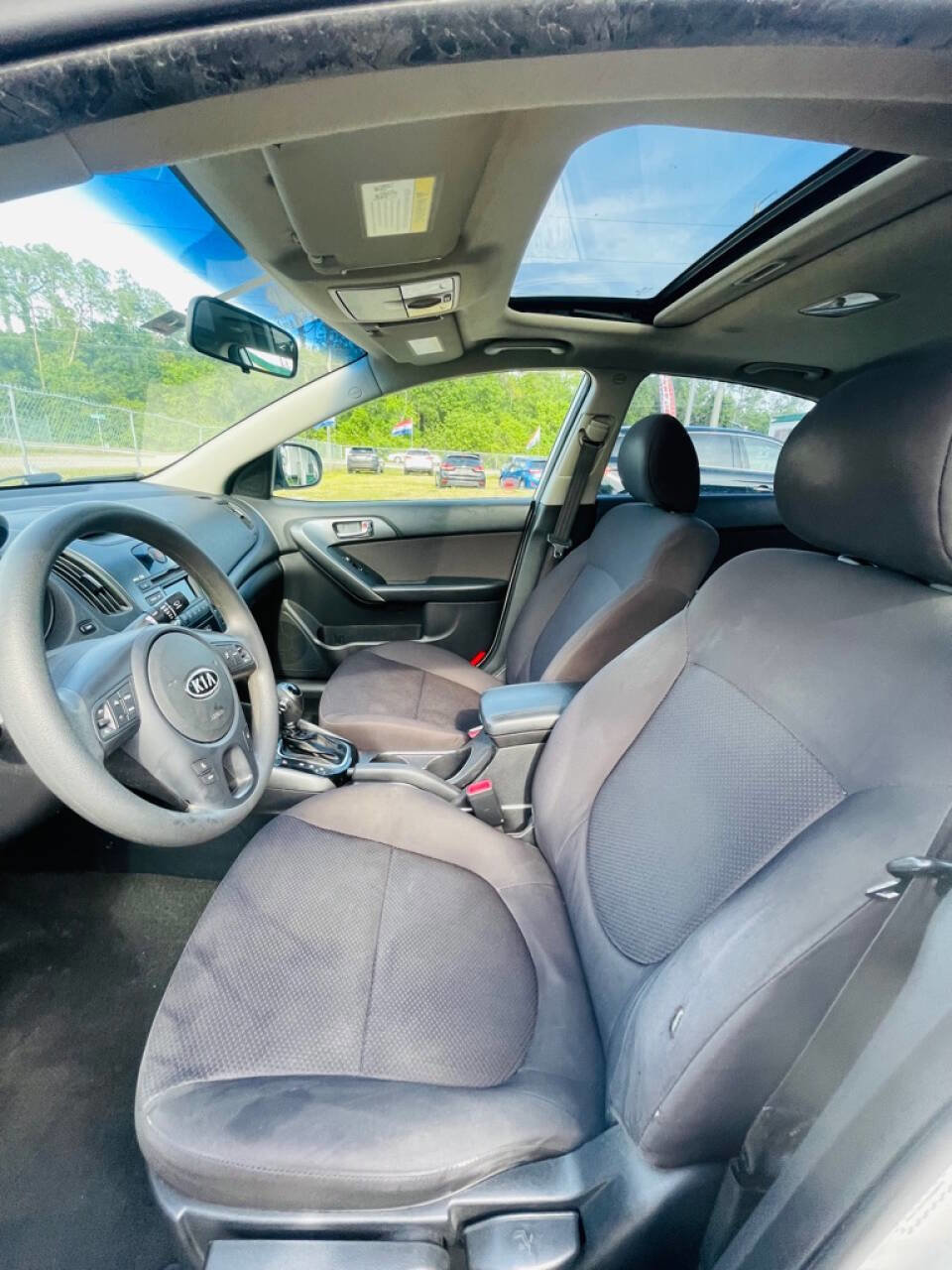 Used 2013 Kia Forte EX w/ Premium Pkg image 13