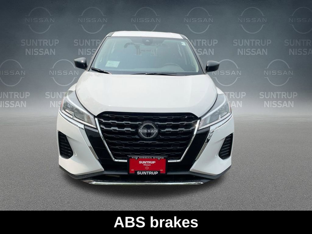 Used 2025 Nissan Kicks Play S FWD image 20
