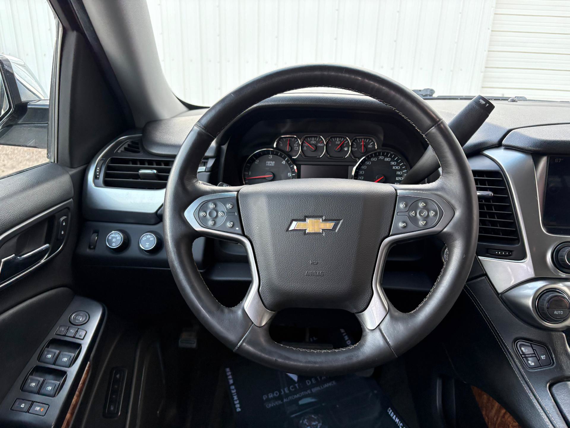 Used 2015 Chevrolet Suburban LTZ AWD/4WD image 13