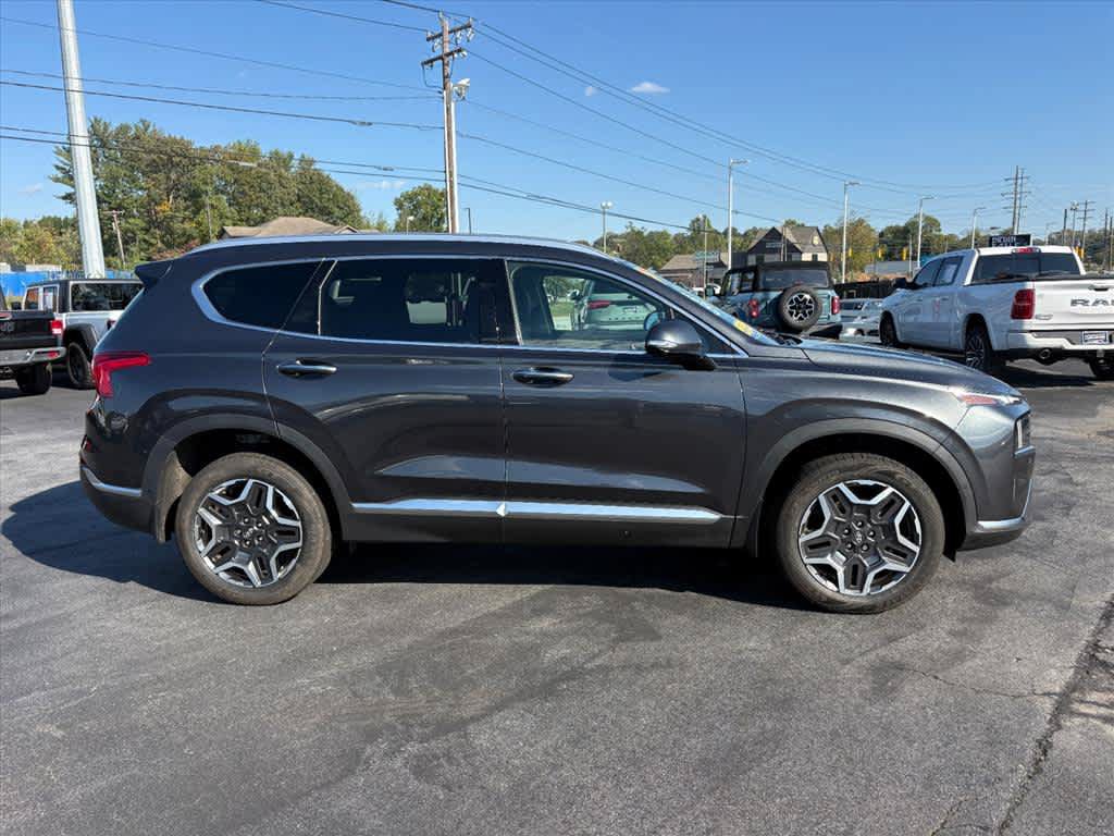 Used 2023 Hyundai Santa Fe Limited w/ Cargo Package AWD/4WD image 2