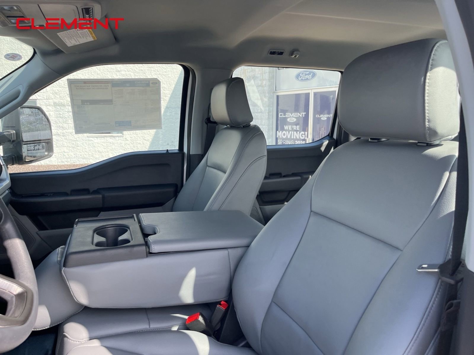 New 2026 Ford F550 4x4 Crew Cab image 32