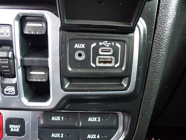 Used 2020 Jeep Wrangler Unlimited Rubicon AWD/4WD image 19