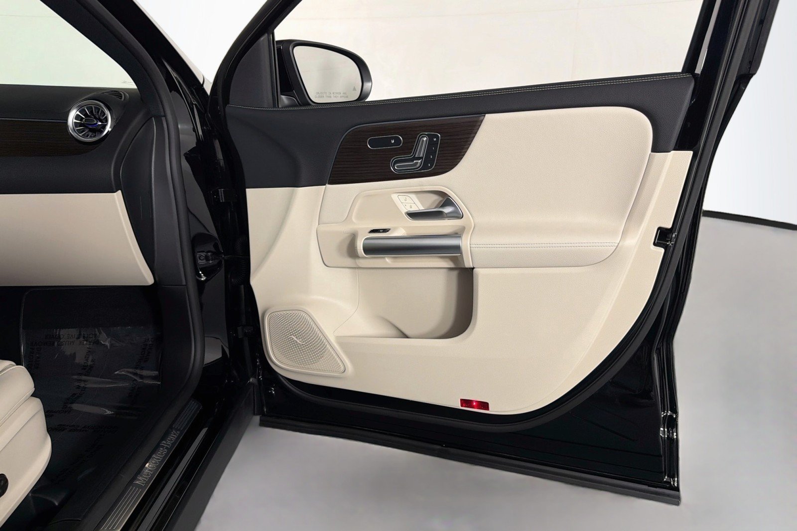 New 2026 Mercedes-Benz GLA 250 image 23