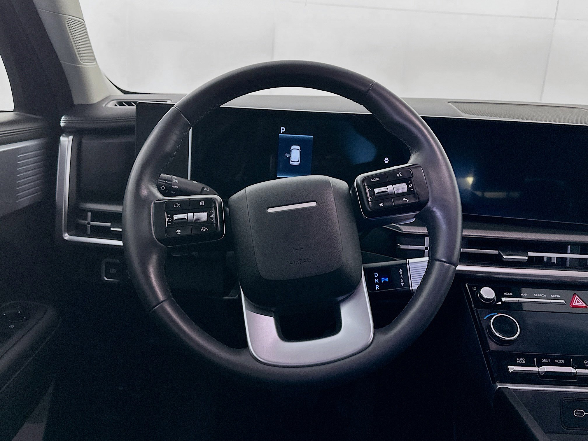 Used 2025 Hyundai Santa Fe SEL image 18