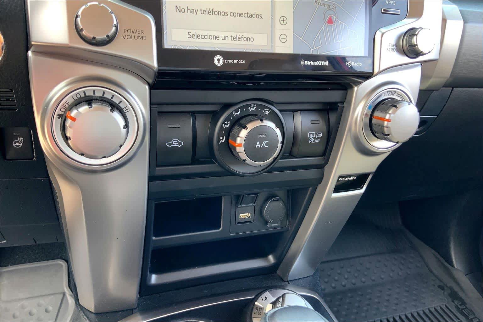 Used 2023 Toyota 4Runner SR5 Premium w/ Moonroof Package AWD/4WD image 33