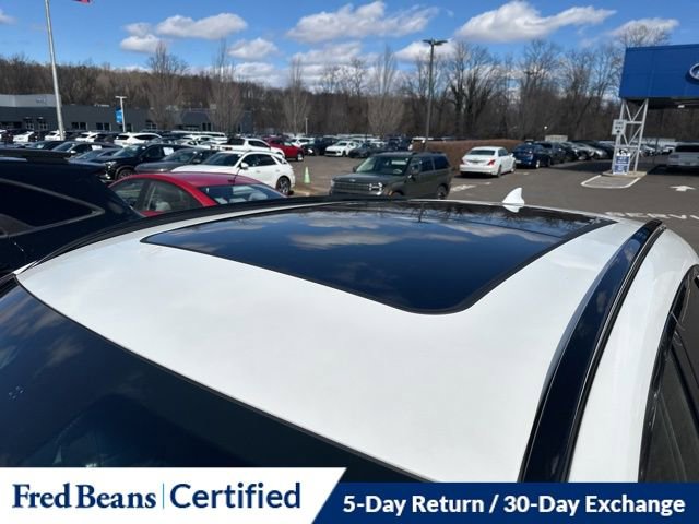 Used 2023 Genesis GV70 2.5T w/ Sport Prestige Package image 4