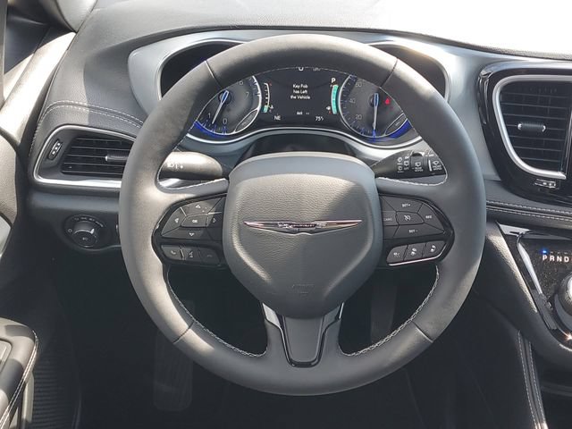 New 2026 Chrysler Pacifica Limited w/ S Appearance Package AWD/4WD image 15