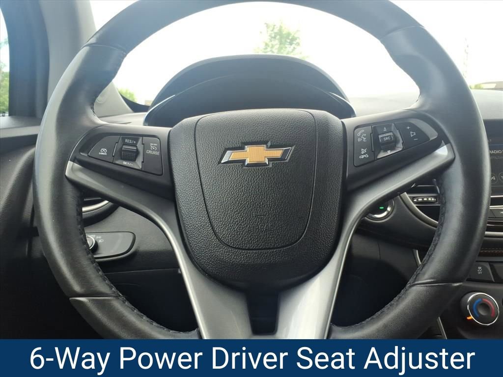 Certified 2018 Chevrolet Trax LT w/ LT Convenience Package FWD image 10
