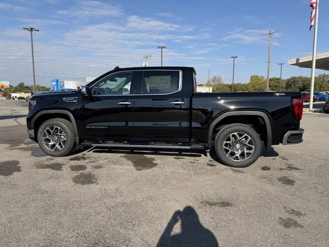 New 2026 GMC Sierra 1500 SLT w/ SLT Premium Plus Package image 10